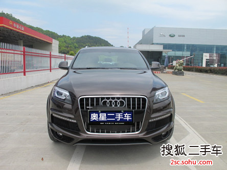 奥迪Q72012款3.0TDI quattro领先型