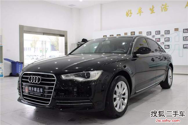 奥迪A6L2012款30 FSI 舒适型(2.5L)