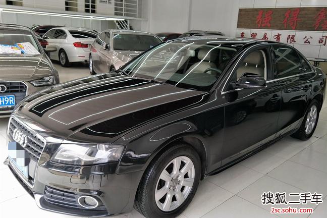 奥迪A4L2011款2.0TFSI 舒适型