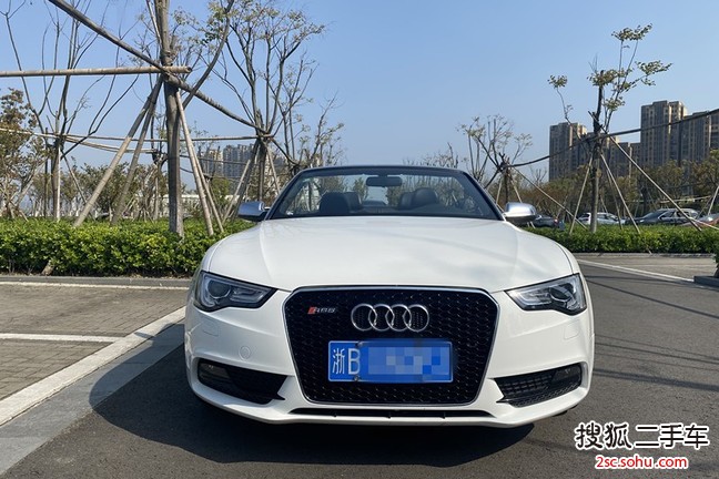 奥迪A5敞篷2014款45 TFSI quattro