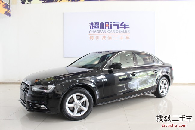 奥迪A4L2013款35 TFSI 自动舒适型