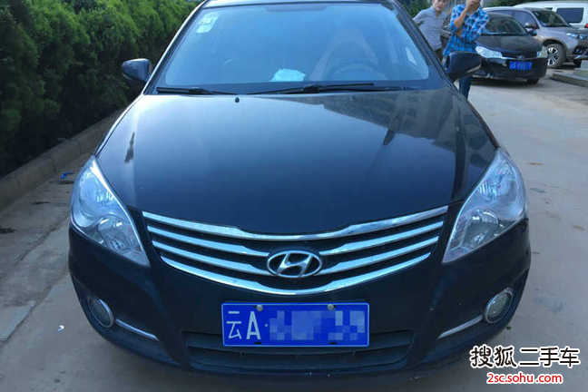 现代悦动2011款1.6L 自动豪华型