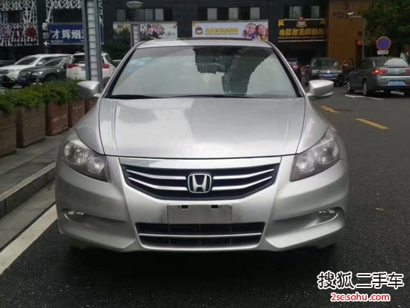 本田雅阁2011款2.0L EX Navi