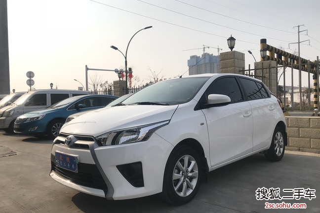 丰田YARiS L 致炫2015款1.5E 自动魅动版 