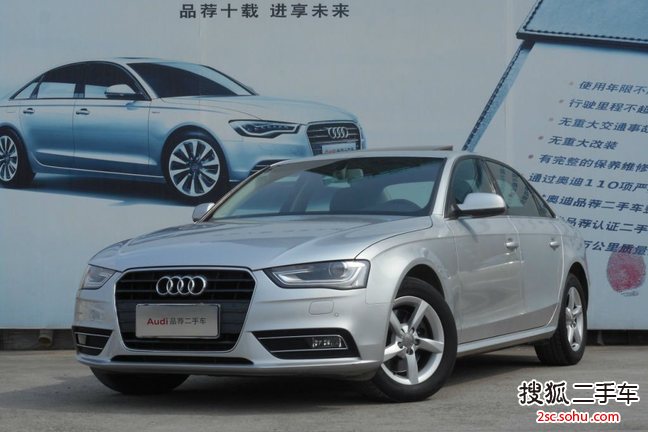 奥迪A4L2013款35 TFSI 自动舒适型