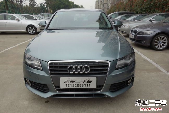 奥迪A4L2010款2.0TFSI 舒适型