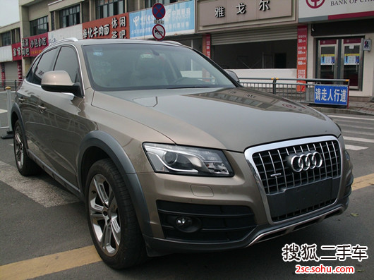 奥迪Q52010款2.0TFSI 运动款(进口)