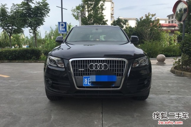 奥迪Q52013款40 TFSI 动感型