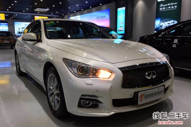 英菲尼迪Q502014款2.0T 舒适版