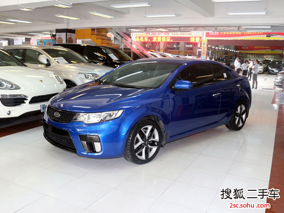 起亚速迈2011款2.0L AT运动版（红色内饰）