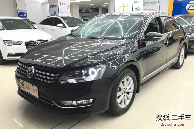 大众帕萨特2014款1.8TSI 自动尊荣版