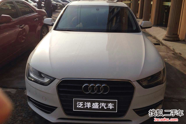 奥迪A4L2013款35 TFSI 自动技术型