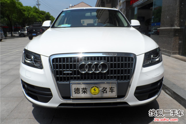 奥迪Q52010款2.0TFSI 进取型