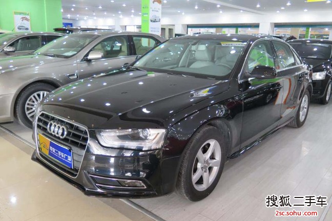 奥迪A4L2012款1.8TFSI 舒适型