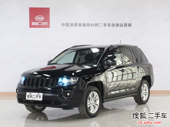 Jeep指南者2013款2.4L 四驱运动版