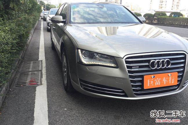 奥迪A8L2011款3.0TFSI low quattro 舒适型