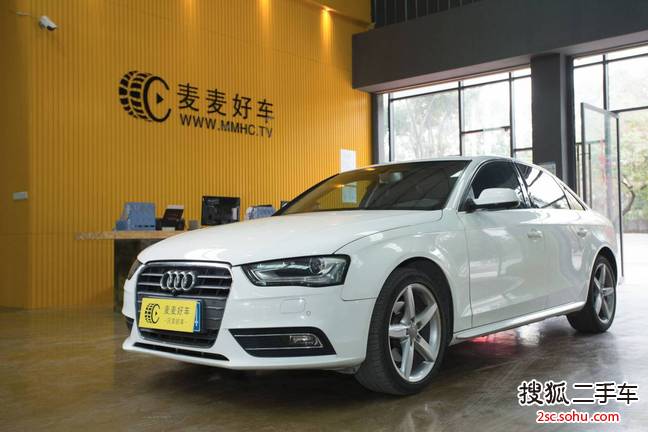 奥迪A4L2013款35 TFSI 自动舒适型