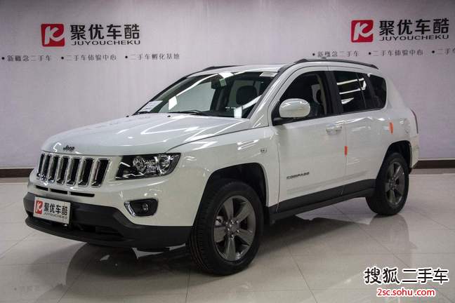 Jeep指南者2014款改款 2.4L 四驱舒适版