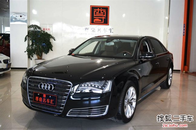 奥迪A8L2013款55 TFSI quattro尊贵型