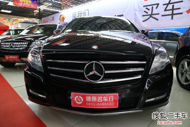 奔驰R级2011款R350L 4MATIC