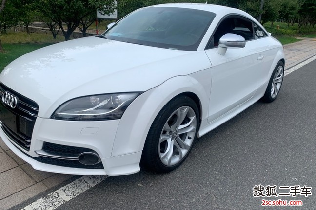 奥迪TTS2013款TTS Coupe 2.0TFSI quattro