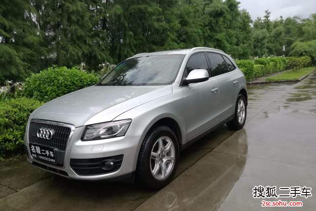 奥迪Q52010款2.0TFSI 进取型