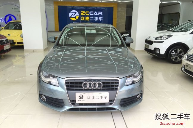 奥迪A4L2012款2.0TFSI 舒适型