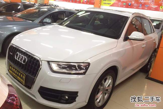 奥迪Q32013款35 TFSI 全时四驱豪华型