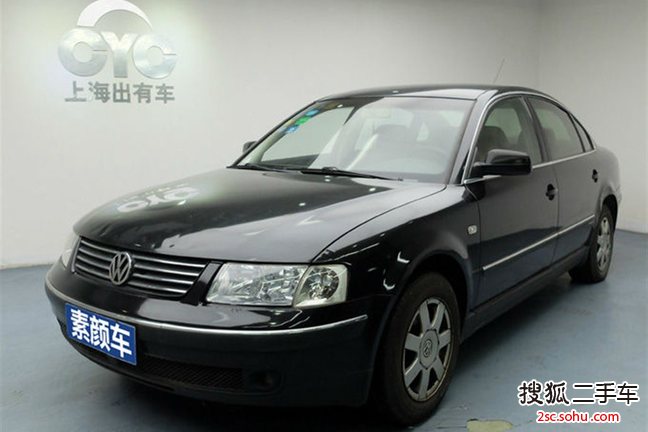 大众帕萨特2011款1.8TSI DSG尊荣版