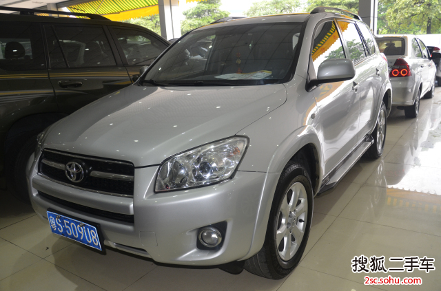 丰田RAV42010款2.4L 自动 豪华升级版