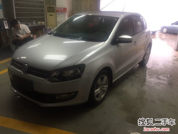 大众Polo劲取2011款1.4L 手动实乐版