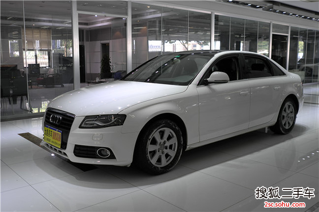 奥迪A4L2012款2.0TFSI 舒适型