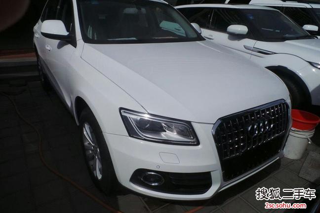 奥迪Q52013款2.0TFSI 技术型