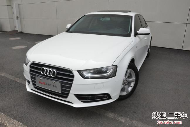 奥迪A4L2013款35 TFSI 自动标准型