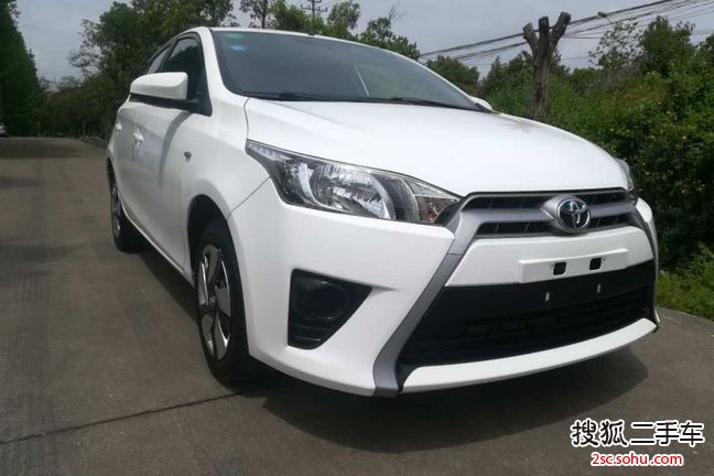 丰田YARiS L 致炫2015款1.5E 自动魅动版 