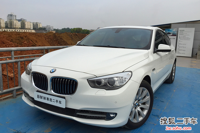 宝马5系GT2013款535i 领先型