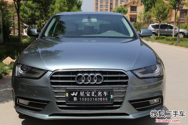 奥迪A4L2013款30 TFSI 自动舒适型