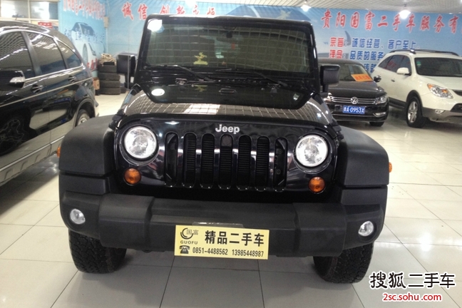 Jeep牧马人四门版2012款3.6L 罗宾汉