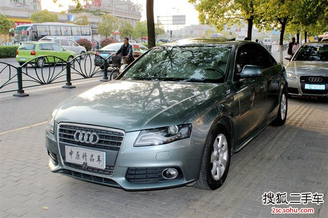 奥迪A4L2009款2.0TFSI 舒适型