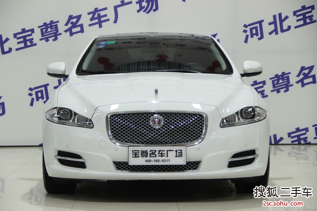 捷豹XJ2015款XJL 3.0 SC 四驱全景商务版