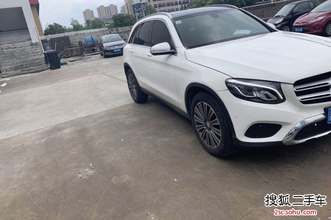 奔驰GLC级2016款GLC 200 4MATIC