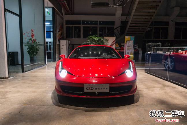 法拉利4582011款4.5L Italia