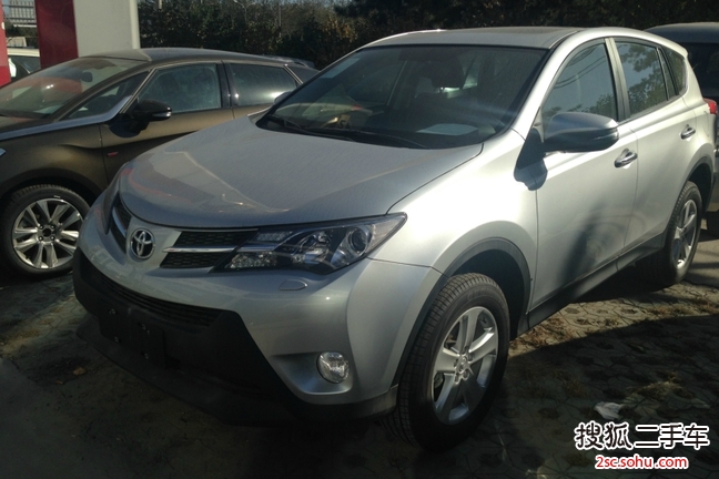 丰田RAV42013款2.0L CVT两驱都市版 