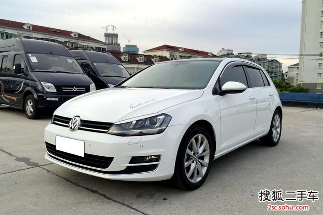 大众高尔夫2015款1.4TSI 自动旗舰型