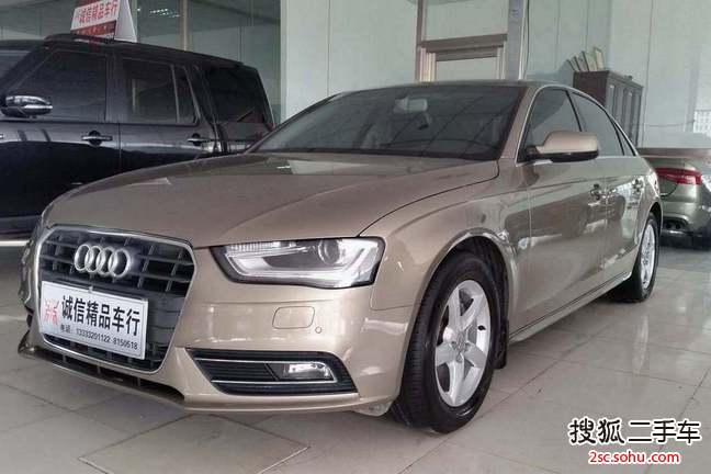 奥迪A4L2015款35 TFSI 自动舒适型