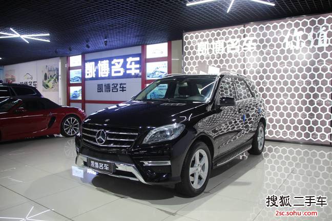 奔驰M级2014款ML320 4MATIC