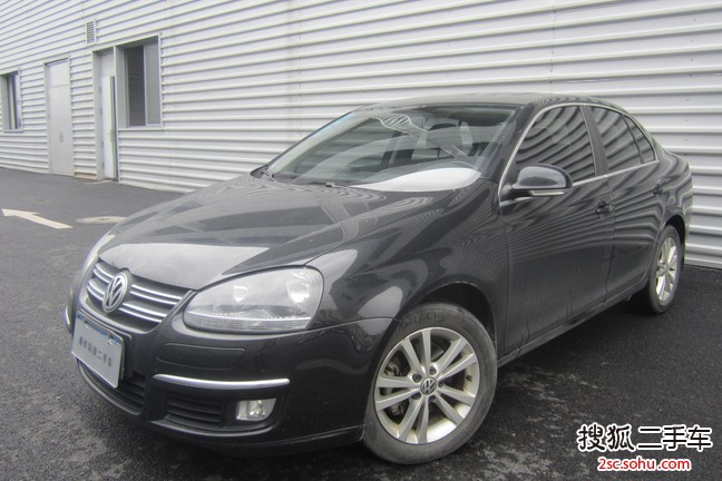 大众速腾2011款1.4TSI DSG 技术型