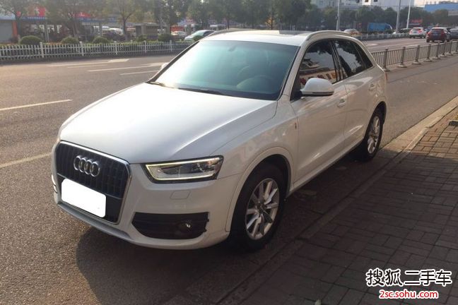 奥迪Q32013款35 TFSI 舒适型