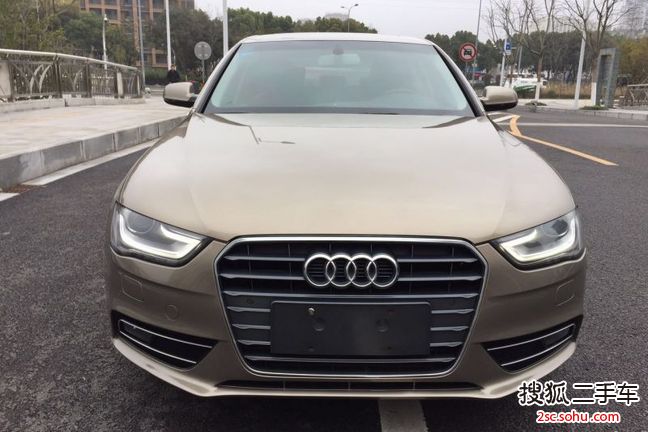 奥迪A4L2013款35 TFSI 自动技术型