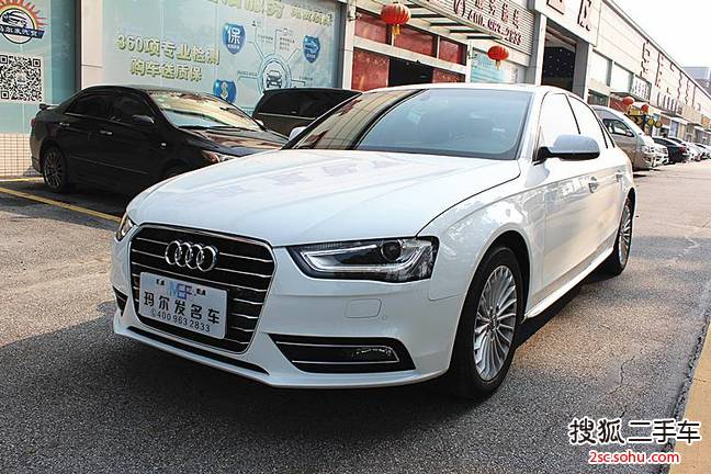 奥迪A4L2016款35 TFSI 典藏版 自动标准型